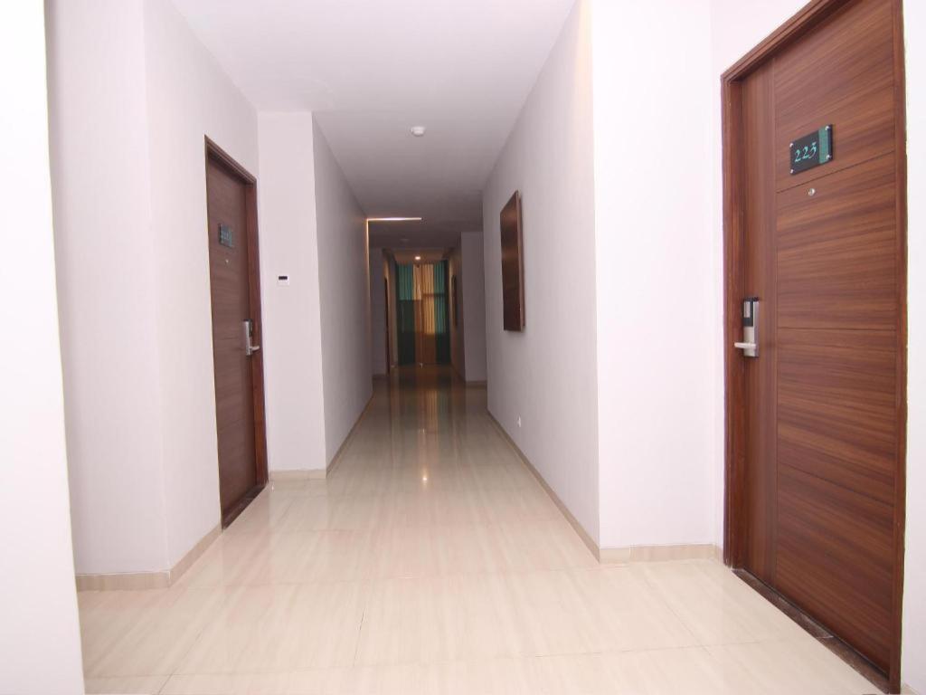 Grand Amira Hotel Solo, Azana Hotels Collection Exterior foto
