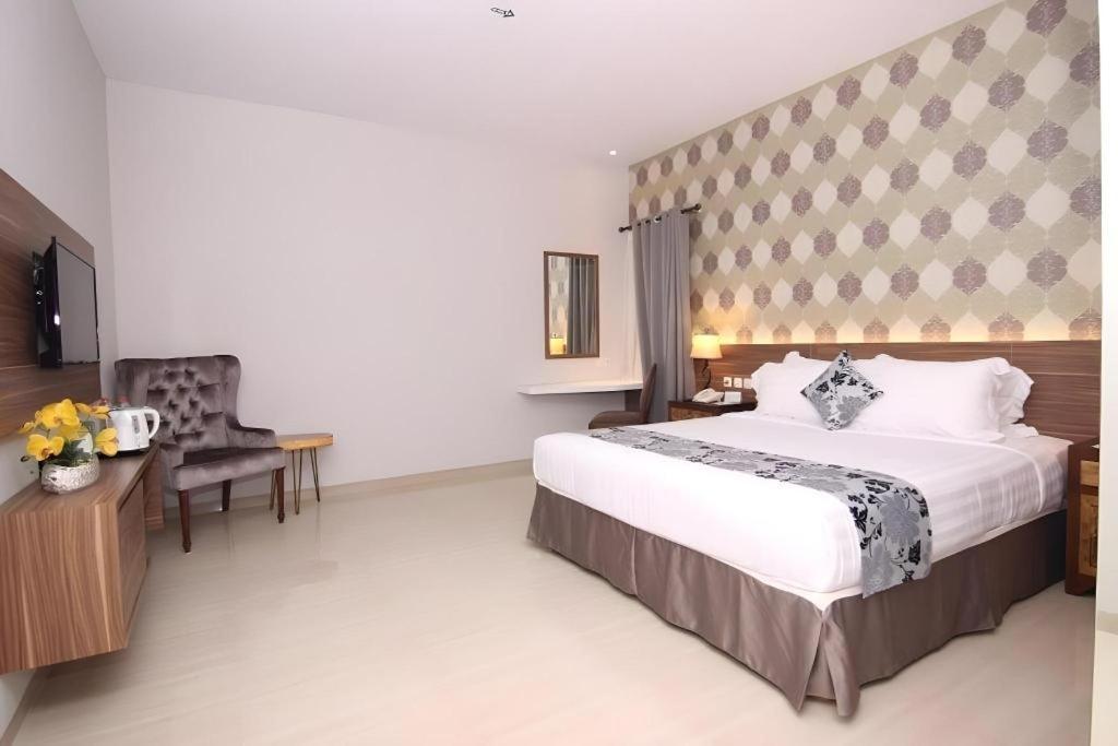Grand Amira Hotel Solo, Azana Hotels Collection Exterior foto